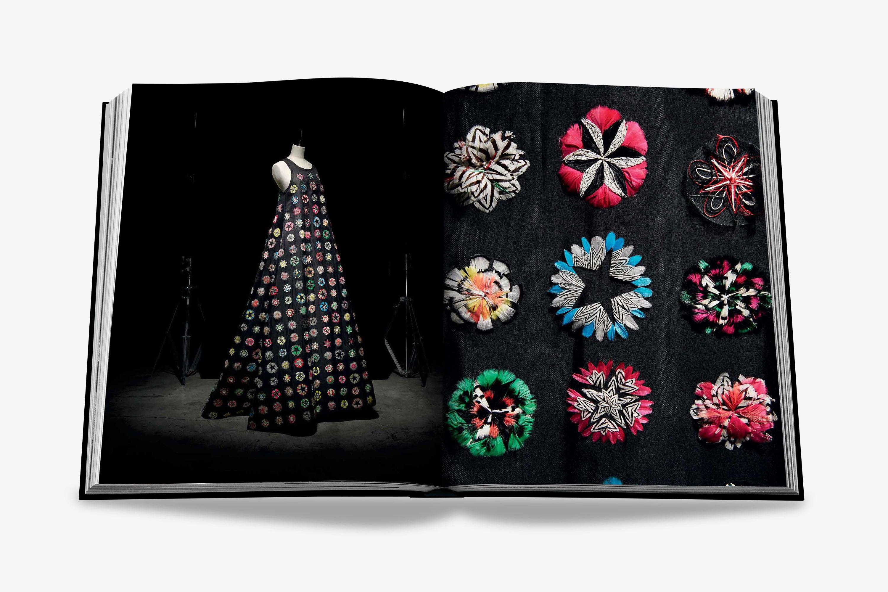洋書 DIOR  ASSOULINE Dior by Yves Saint Laurent Coffee Table Book | ASSOULINE