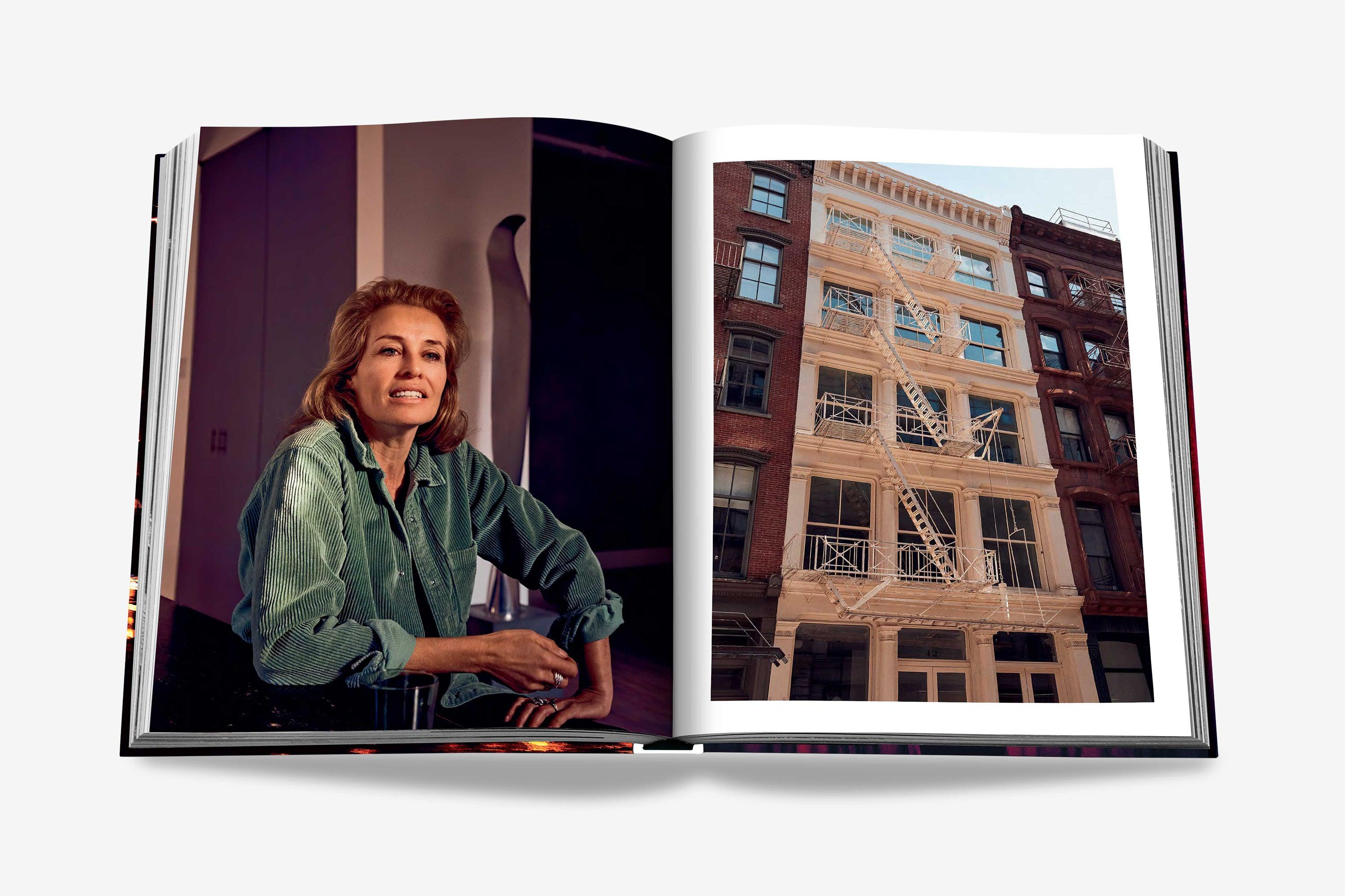 New York Chic Coffee Table Book | ASSOULINE AU