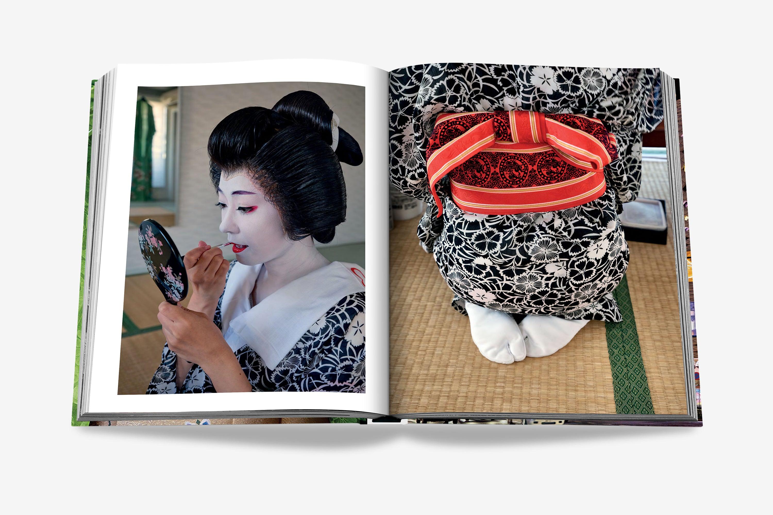 Tokyo Chic | ASSOULINE AU